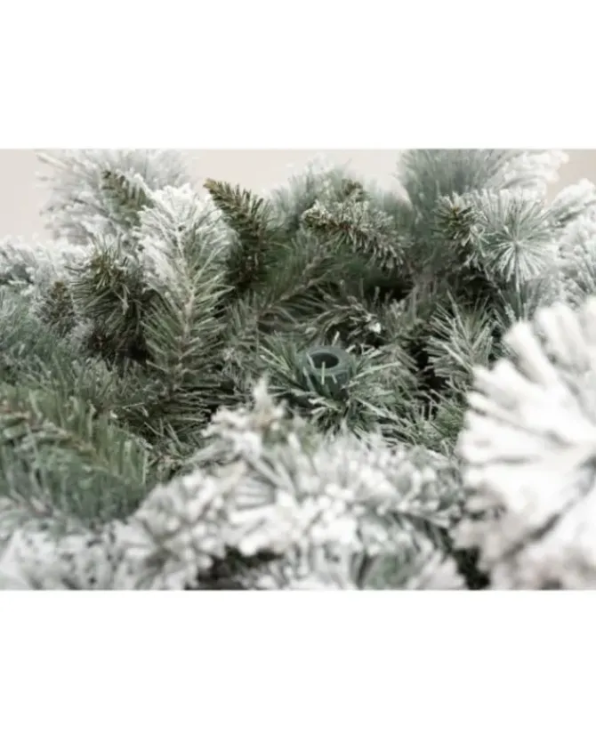 Albero Di Natale Bianco Innevato Big Sky Con Pigne 180Cm | Chianese